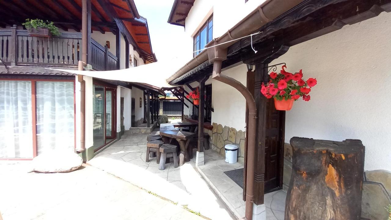 Къща За Гости Бащин Дом Apriltsi  Exterior photo