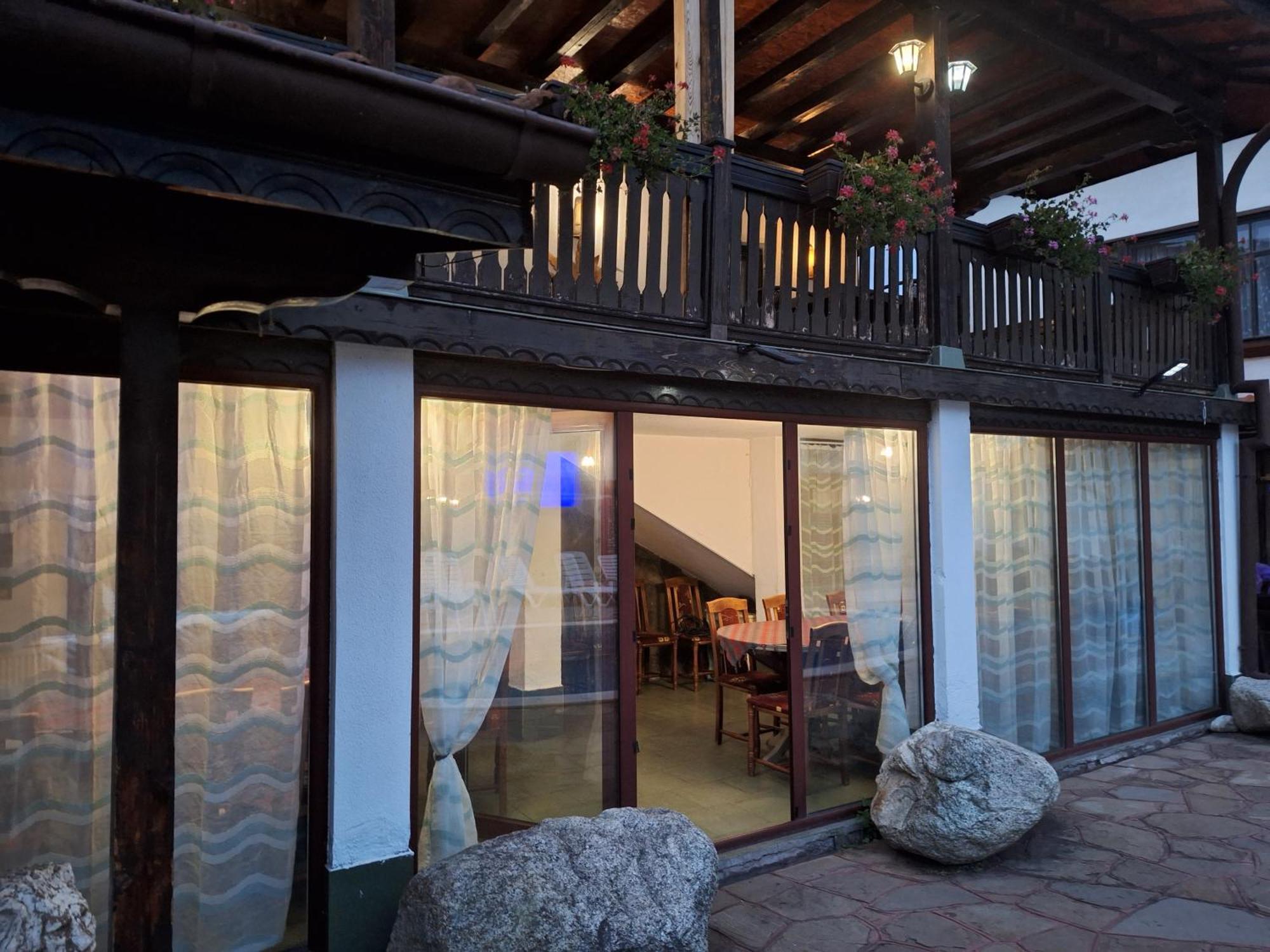 Къща За Гости Бащин Дом Apriltsi  Exterior photo